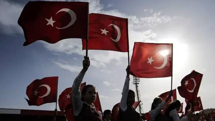 Ekonomi yönetiminden Cumhuriyet'in 100. yılı mesajları