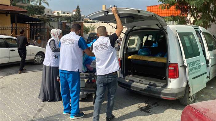 Yeryüzü Doktorları Gazze'de temel ihtiyaç malzemesi dağıtıyor