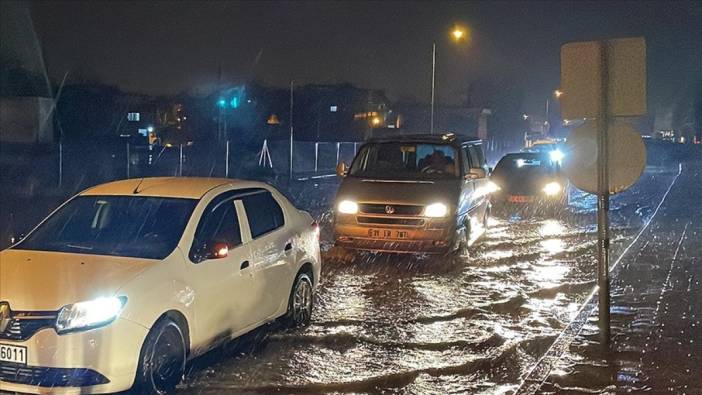 Meteoroloji uyardı! O bölge için gök gürültülü sağanak yağış uyarısı yapıldı