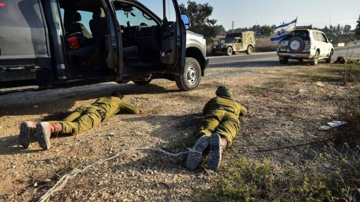 İsrail’e atılan füzeler askerleri alarma geçirdi