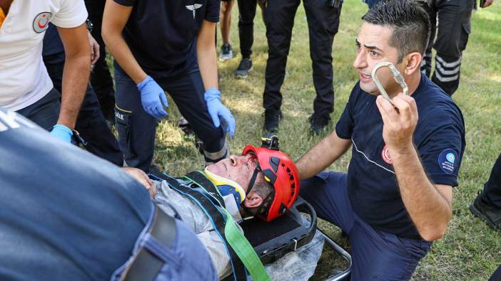 Falezlerden düştü, ekipler tarafından kurtarıldı