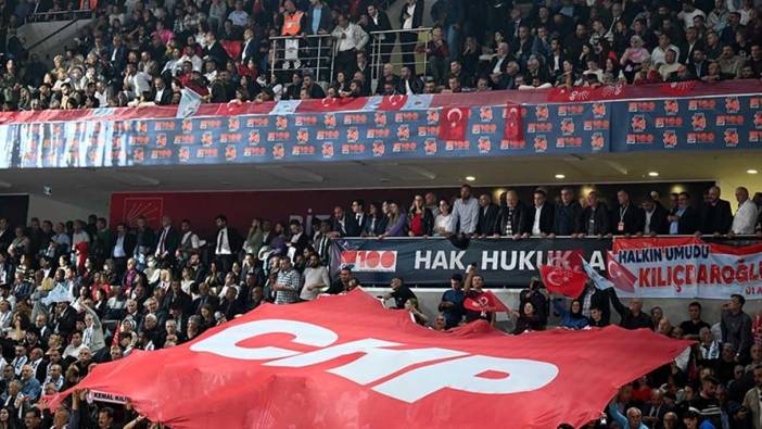 CHP'nin 38. Olağan Kurultayı'nda PM ve YDK seçimleri için oy verme işlemi başladı