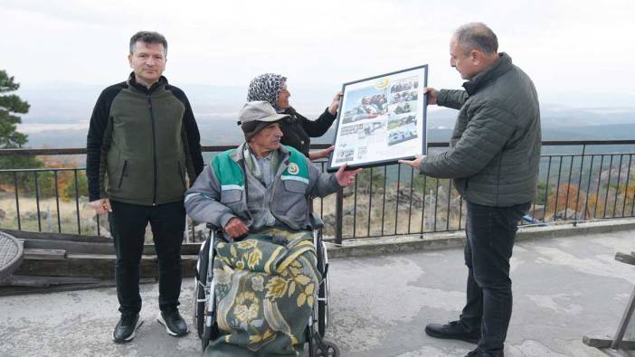 33 yıldır tekerlekli sandalye ile çıkıyordu! Emekli oldu!