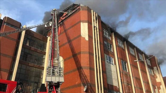 Başakşehir'deki bir sanayi sitesinde yangın!