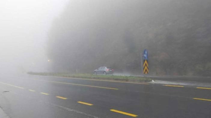 Bolu Dağı'nda sağanak ve sis etkili oluyor