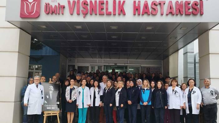 Özel Ümit Hastaneleri’nde Ata’ya saygı duruşu