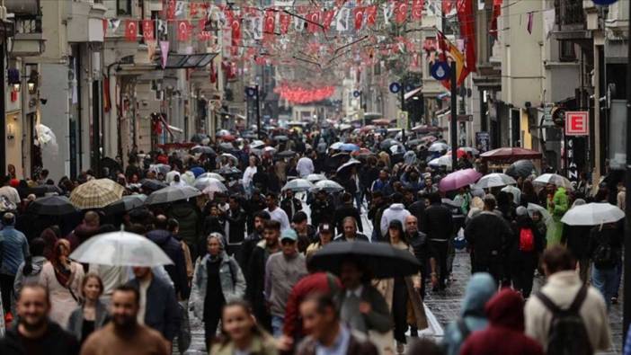 İstanbul'un bazı bölgelerinde sağanak etkili oluyor