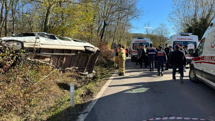 Bartın’da yolcu minibüsü devrildi: 11 yaralı