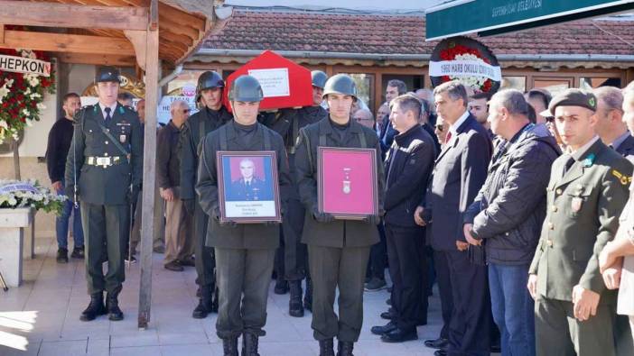 28 Şubat generallerinden Kamuran Orhon İzmir’de defnedildi