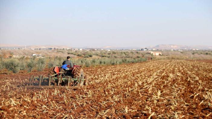 Büyükşehir’den çiftçiye destek