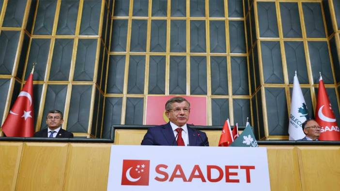 Ahmet Davutoğlu’ndan sert çıkış