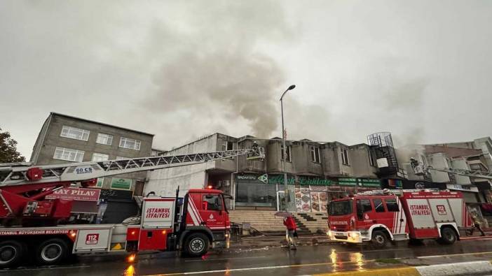 Sultanbeyli'de depo yangını: Ekiplerin müdahalesi sürüyor