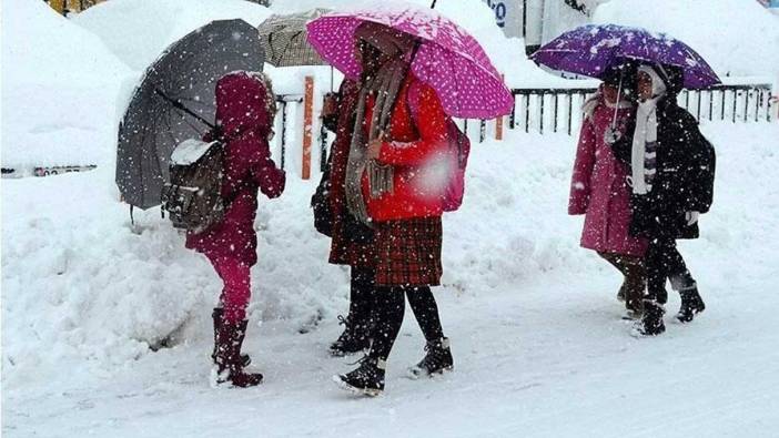 Son dakika...İstanbul'un bu ilçesinde okullar tatil edildi