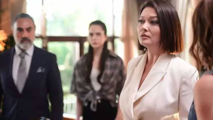 Ünlü oyuncu Nurgül Yeşilçay’ın makyajsız haline yorum yağdı