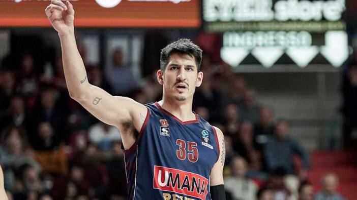 Anadolu Efes oyuncusu Derek Willis parkelerden uzak kalacak