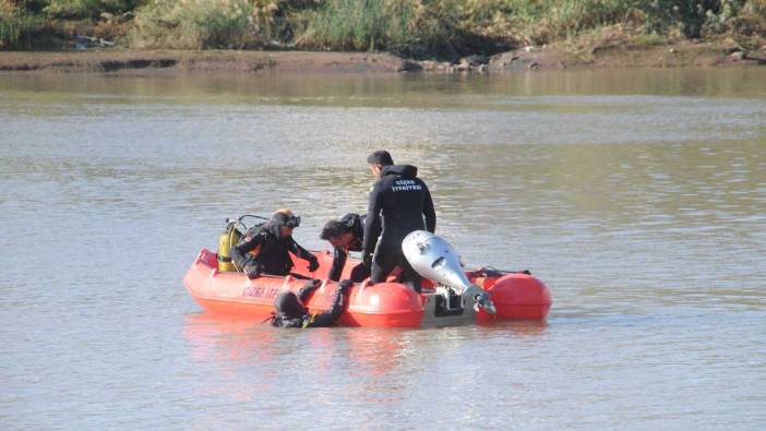 Dicle Nehri'nde kaybolan kızı arama çalışmaları devam ediyor