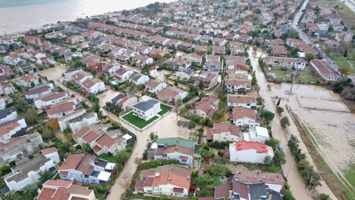 Silivri’de sokaklar göle döndü