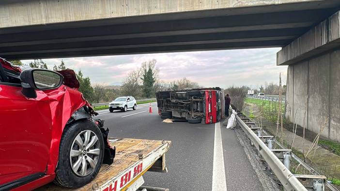 Otomobil kamyona çarptı: 2 yaralı!