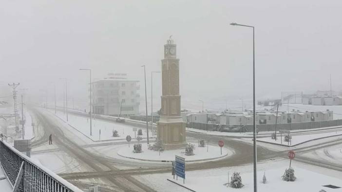 Adıyaman gelinliğini giydi! Görenler sevindi