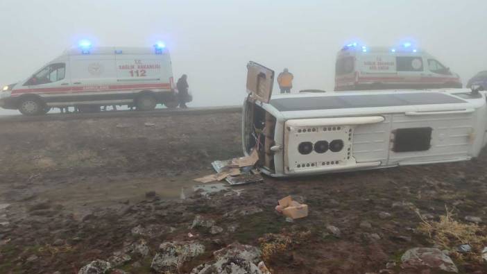 Şanlıurfa’da öğretmen servisi devrildi! Çok sayıda yaralı var