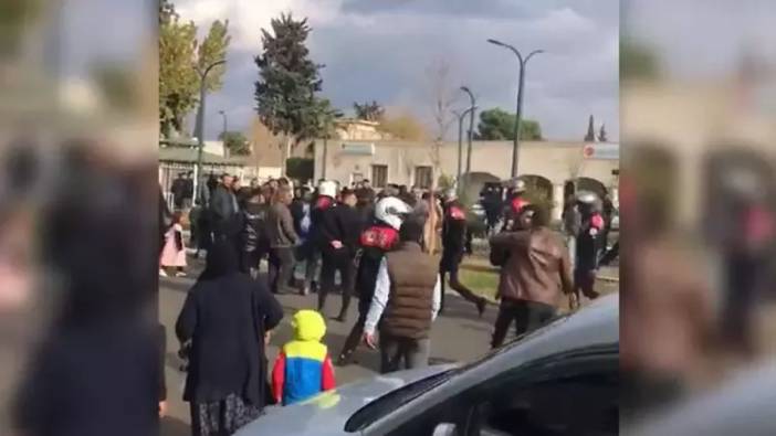 Sokak düğününde gerginlik! Gürültü ihbarına giden polis ve kalabalık arasında tartışma yaşandı