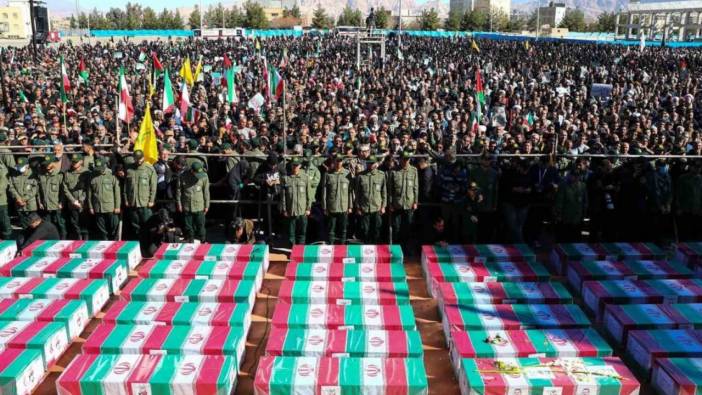 İran’da bombalı saldırıları düzenledikleri iddia edilen 11 kişi gözaltına alındı