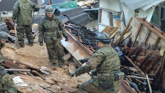 Japonya depreminde bilanço ağırlaşıyor! Can kaybı 128'e yükseldi