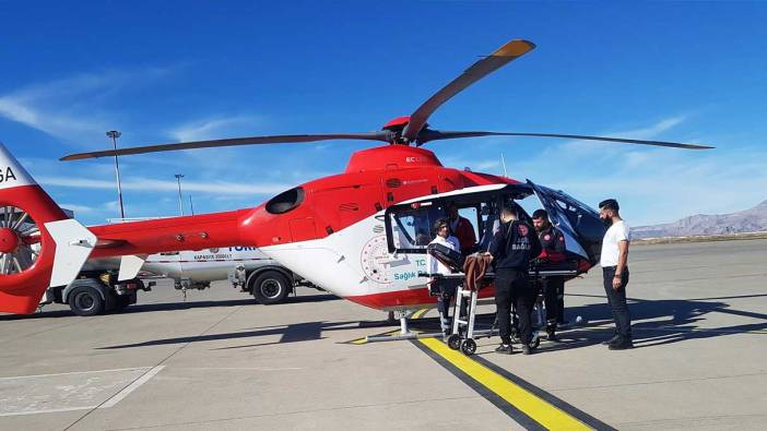 Cizre’de ambulans helikopter 6 aylık Büşra için havalandı