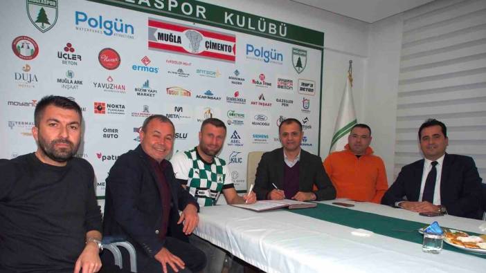 Muğlaspor deneyimli golcüyü transfer etti