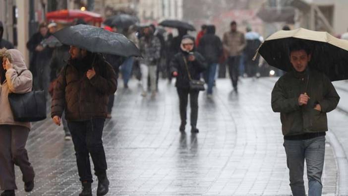 Meteoroloji uyardı: İstanbul'da sağanak bekleniyor