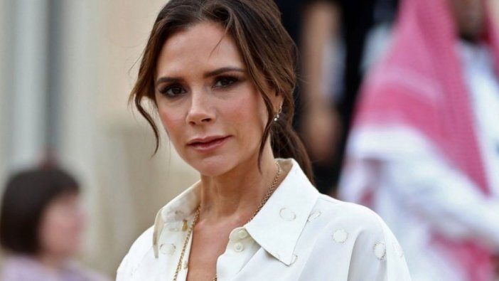 Victoria Beckham: Evliliğimizi Paris'te kurtardık