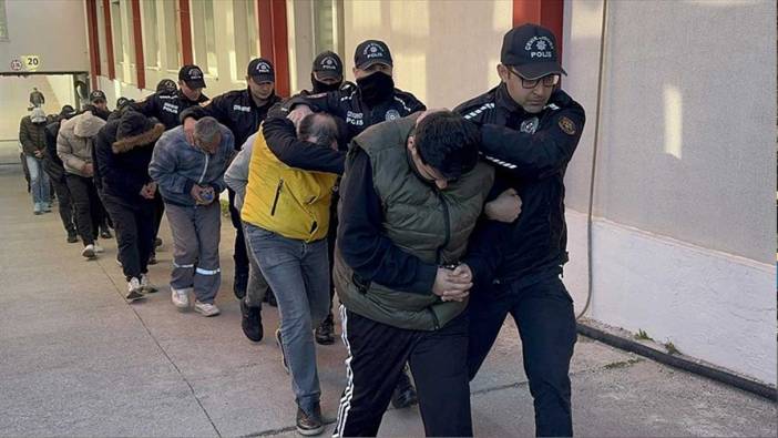 Adana merkezli 'Sibergöz-21' operasyonu! 21 zanlı tutuklandı