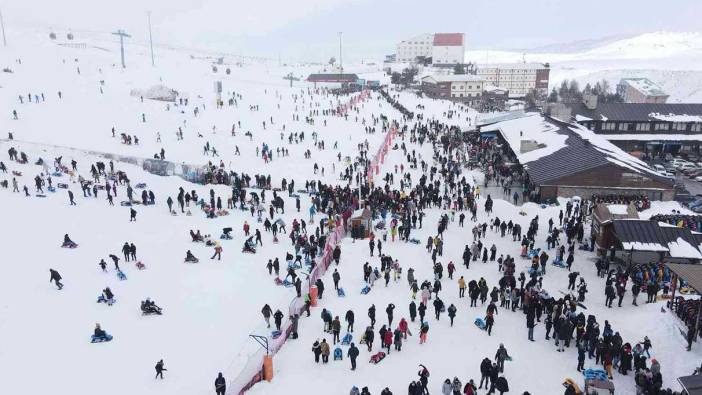 Erciyes’e sömestr akını! Doldu taştı