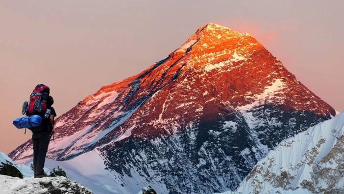 Everest Dağı'nda kötü koku: Yaklaşık 3 ton dışkı...