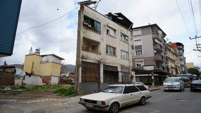 Bu evi gören bir daha bakıyor! Boyu var eni yok