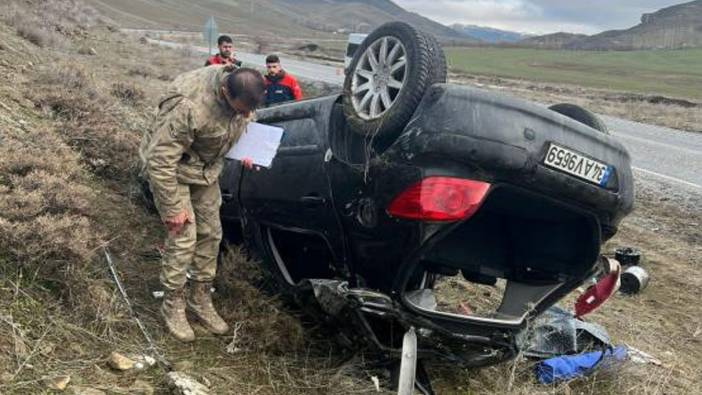 Muş’ta kontrolden çıkan araç takla attı