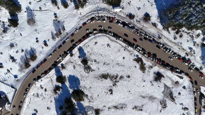 Kış turizminin gözde merkezi: Adım atacak yer kalmadı