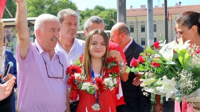 Sümeyye'nin yeni hedefi Paralimpik Oyunlar'da altın madalya