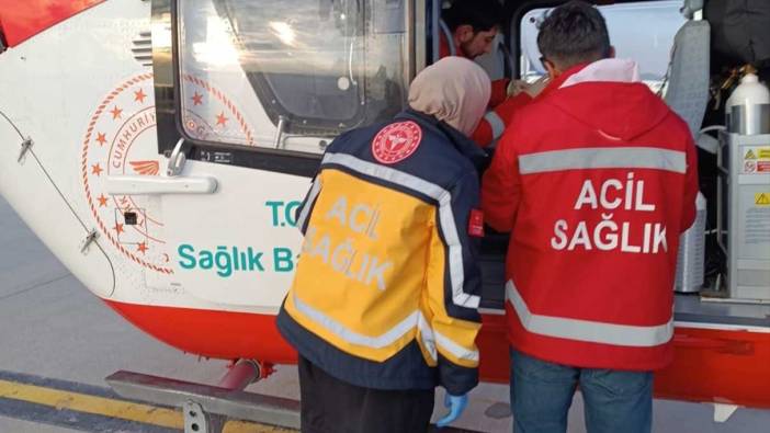 Van’da ambulans helikopter 58 yaşındaki hasta için havalandı