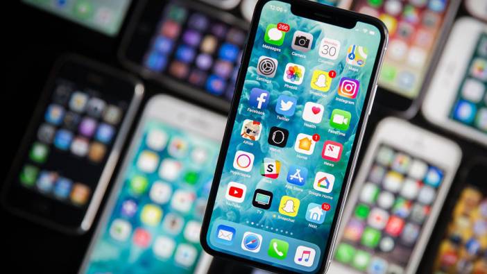 Apple'ın gelirlerinde dikkat çeken düşüş