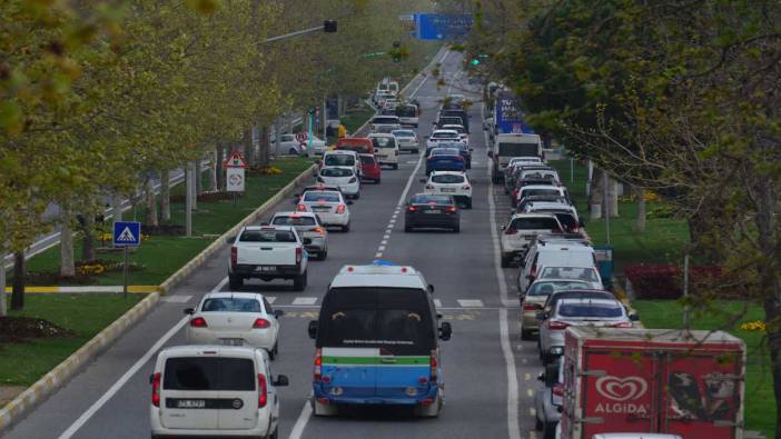 Bu kentte her üç kişiye bir araç düşüyor