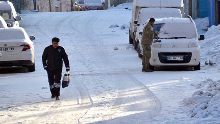 Kars Sarıkamış'ta kar yağışı etkili oldu