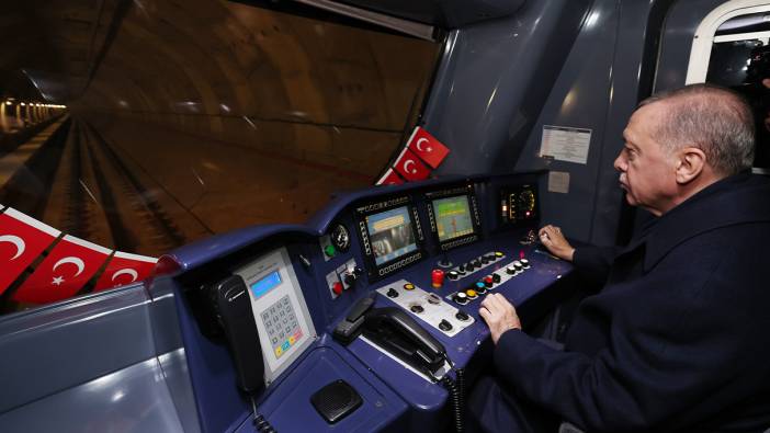 Cumhurbaşkanı Erdoğan İstanbul'da yeni metro hattının test sürüşünü yaptı