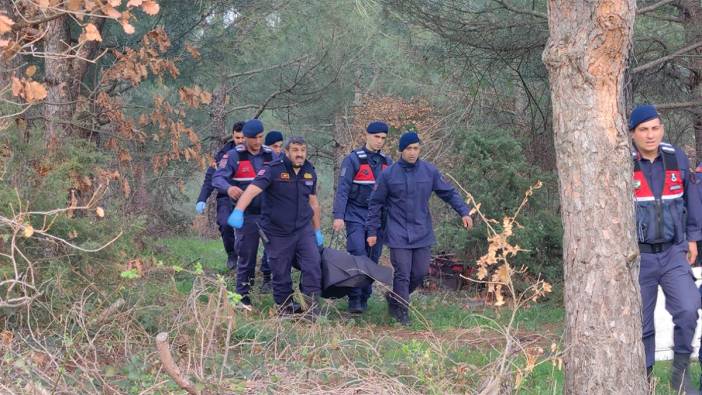 8 gündür kayıp olan adamın cansız bedeni ağaca asılı şekilde bulundu