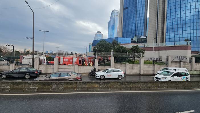 İstanbul'da Sabancı Center’da yangın paniği