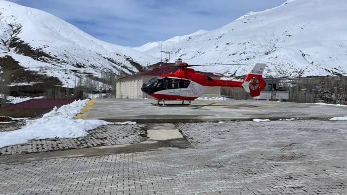 Ambulans helikopter 49 yaşındaki hasta için havalandı