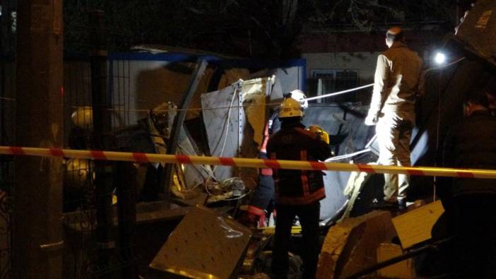 Konteyner bomba gibi patladı! Halk sokağa döküldü