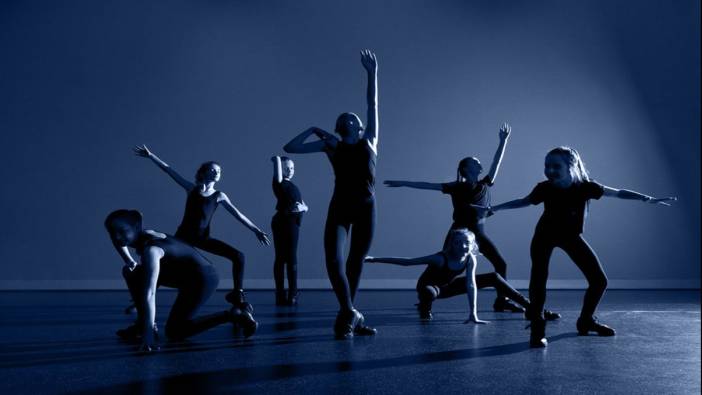 Rüyada dans ettiğini görmek ne anlama gelir?