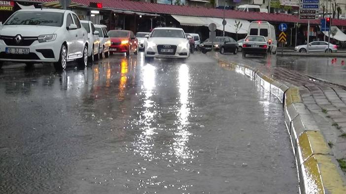 Şanlıurfa’da sağanak yağış!