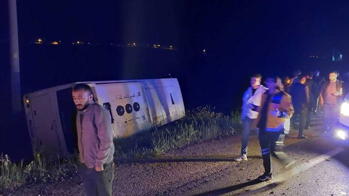 Kahramanmaraş’ta kontrolden çıkan servis minibüsü yan yattı